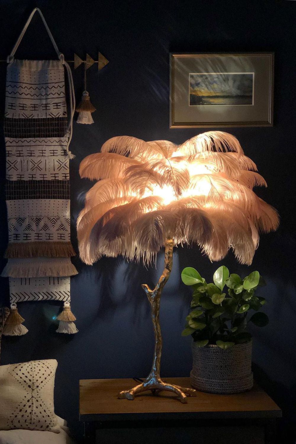 Ostrich Feather Table Lamp - SamuLighting