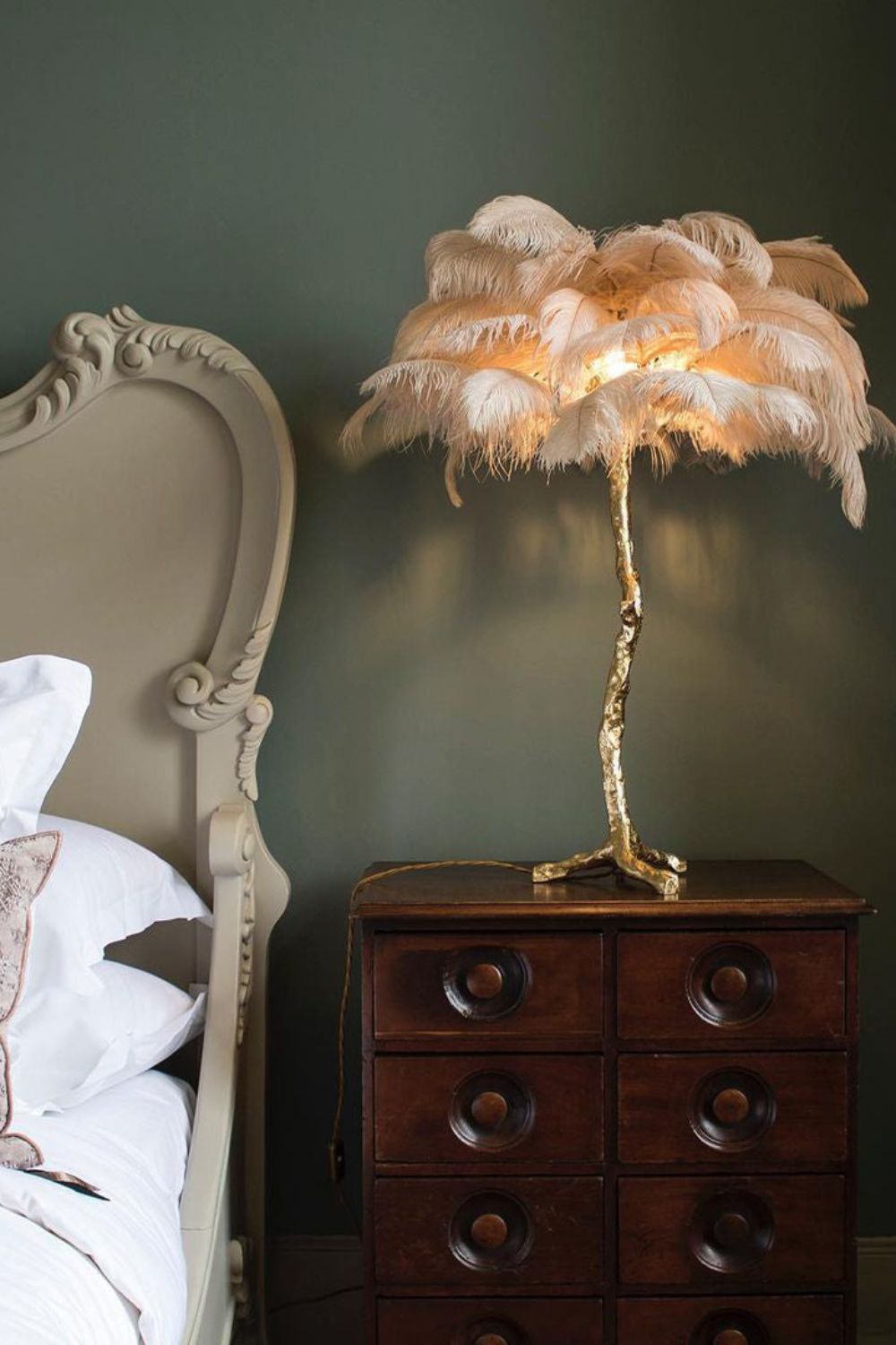 Ostrich Feather Table Lamp - SamuLighting