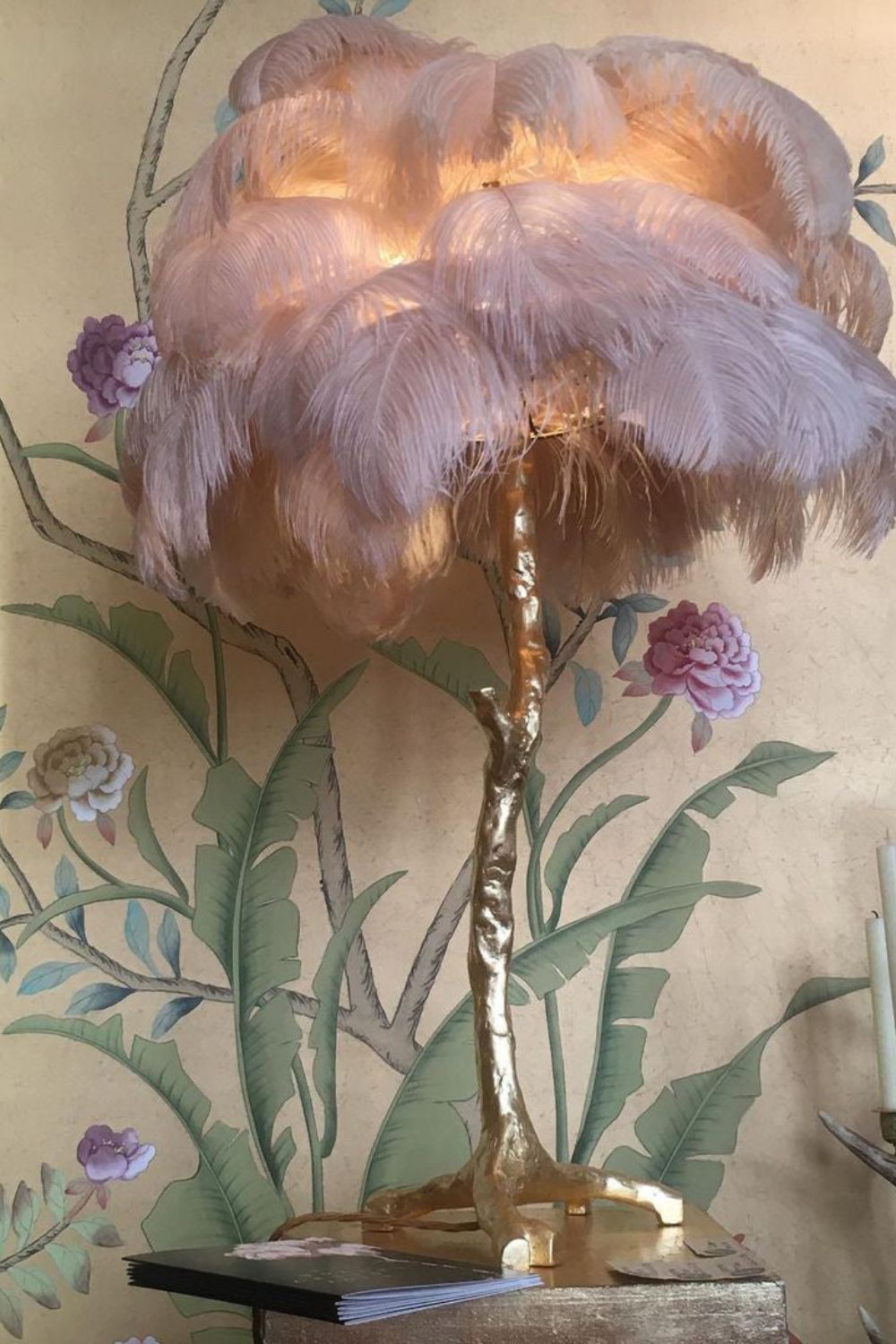 Ostrich Feather Table Lamp - SamuLighting