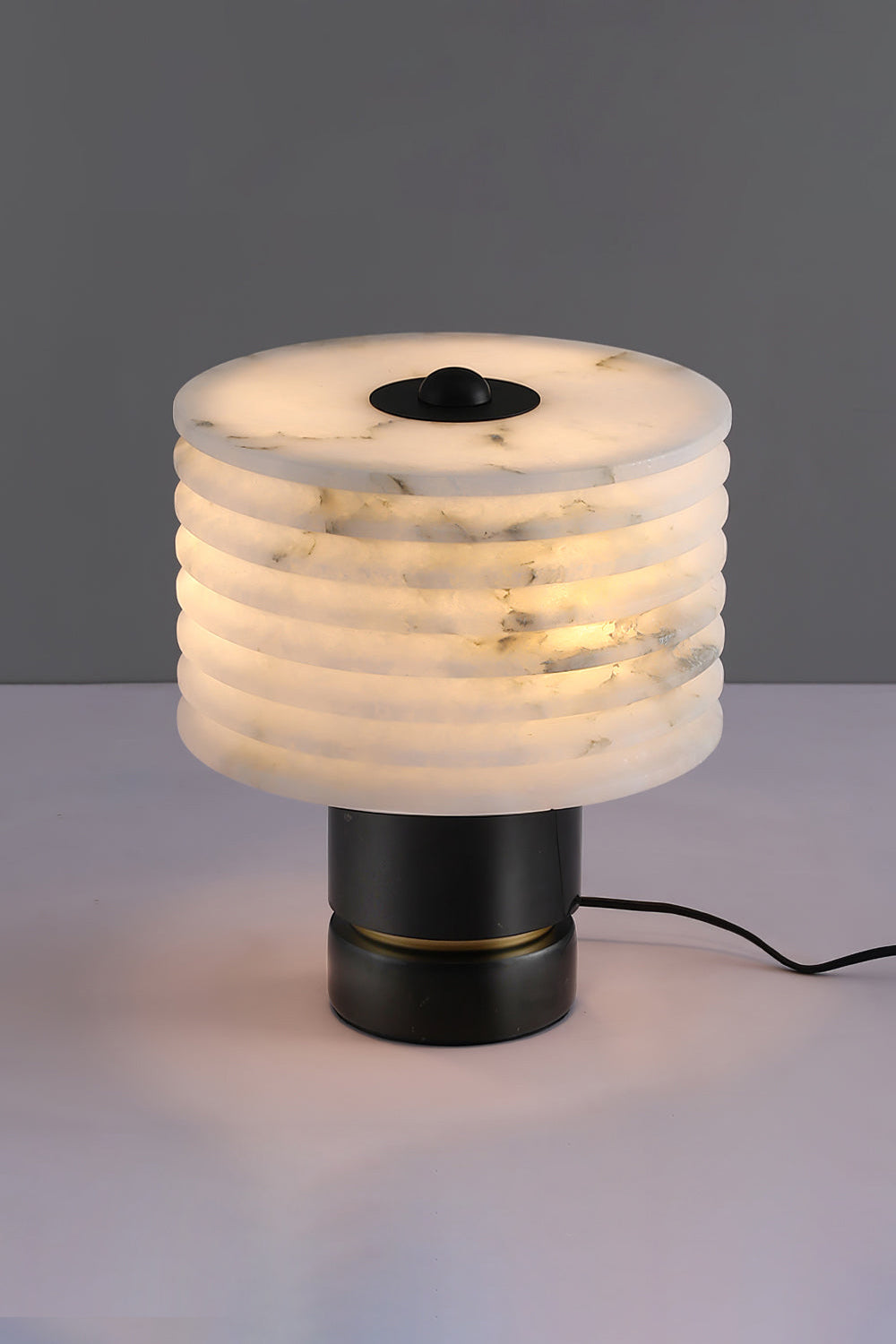 Outela Table Lamp - SamuLighting