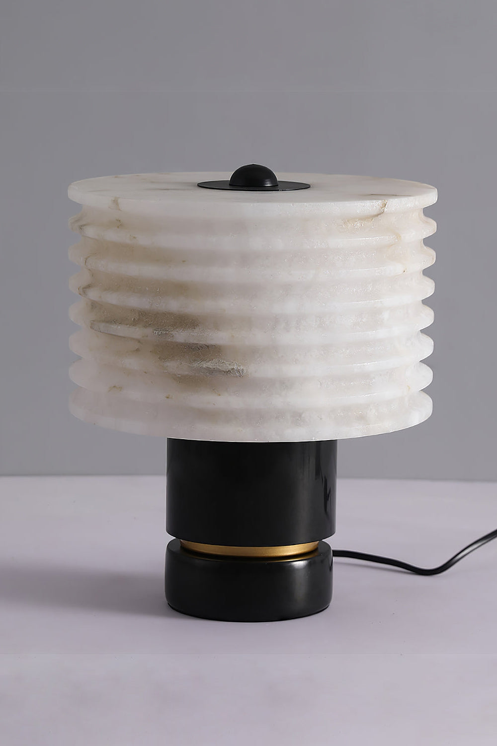 Outela Table Lamp - SamuLighting