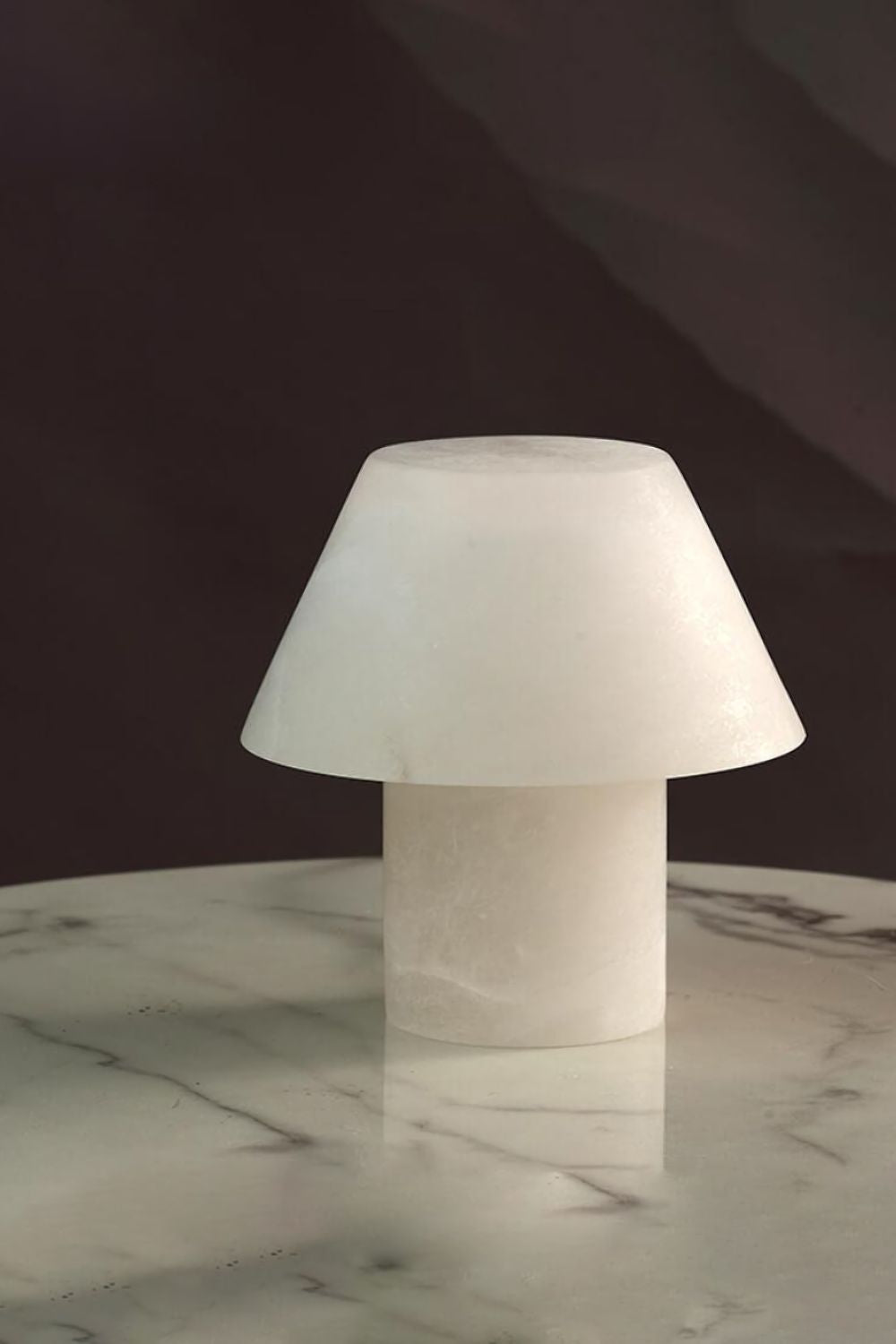 Parachilna Petra Table Lamp - SamuLighting