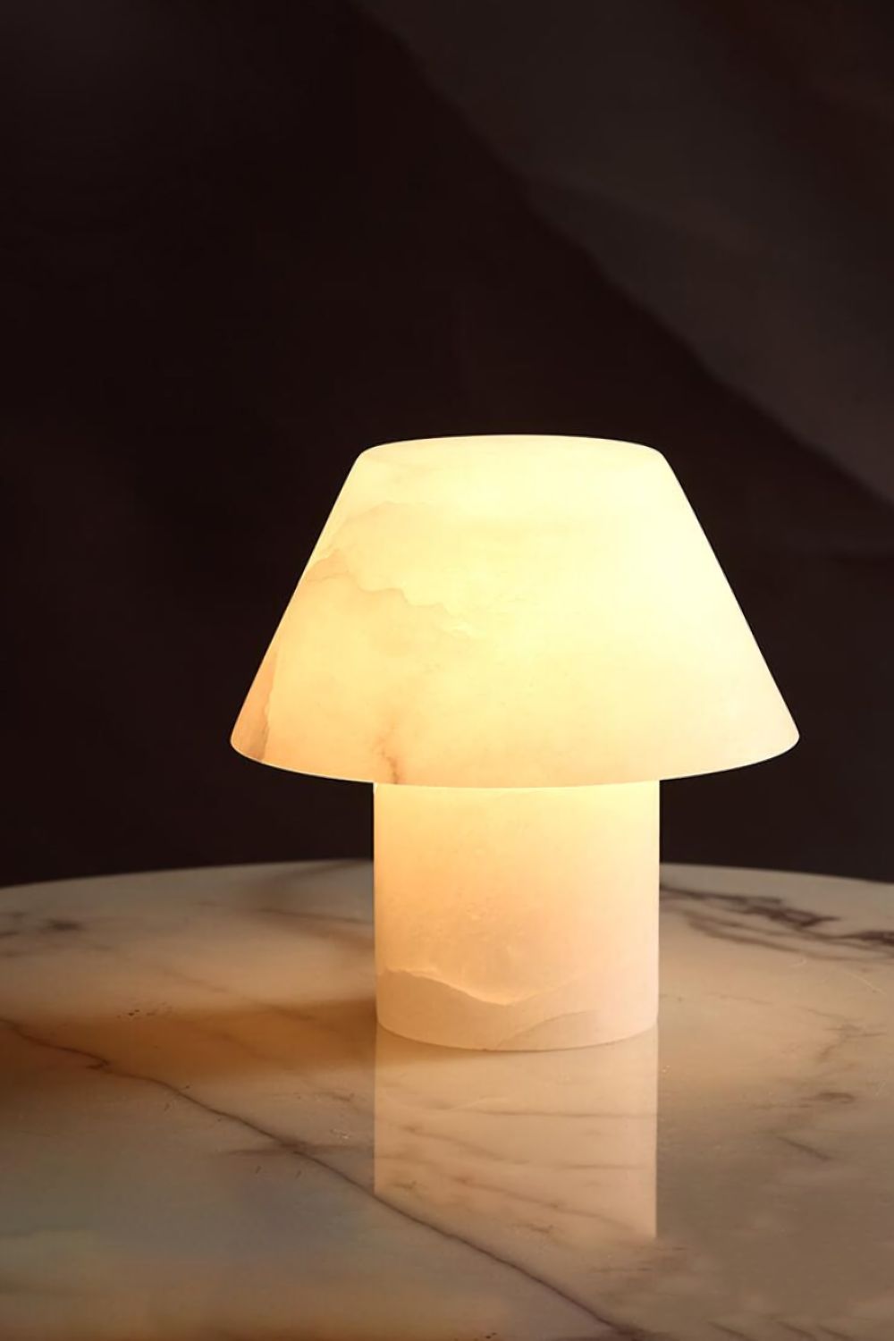 Parachilna Petra Table Lamp - SamuLighting