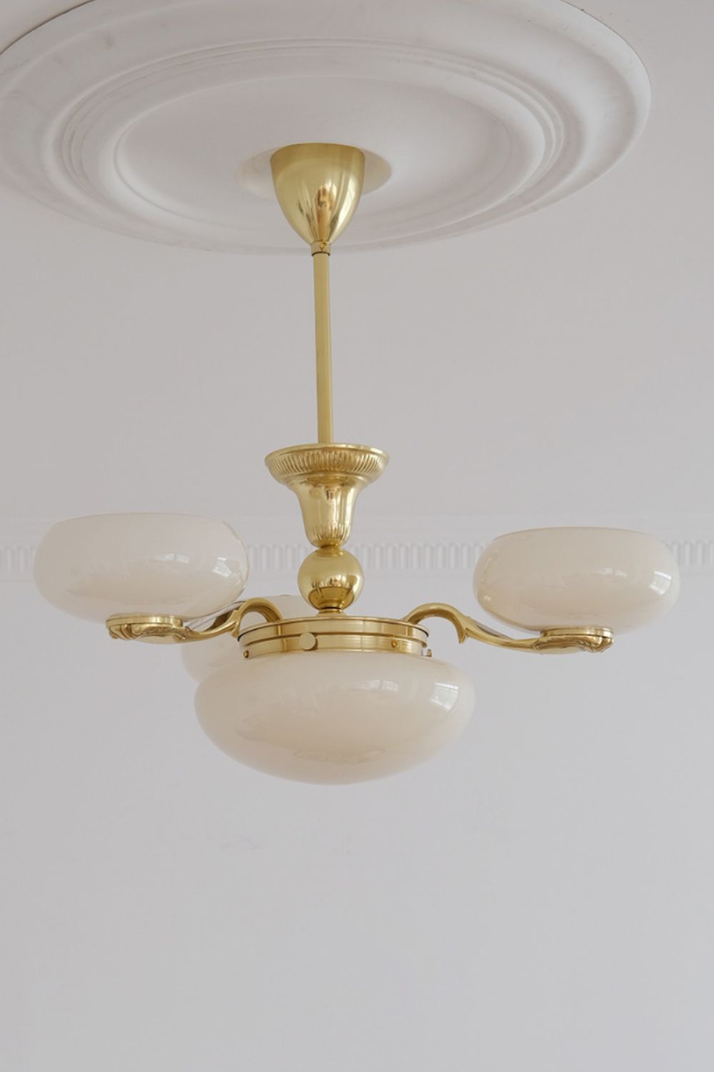 Opal Chandelier - SamuLighting