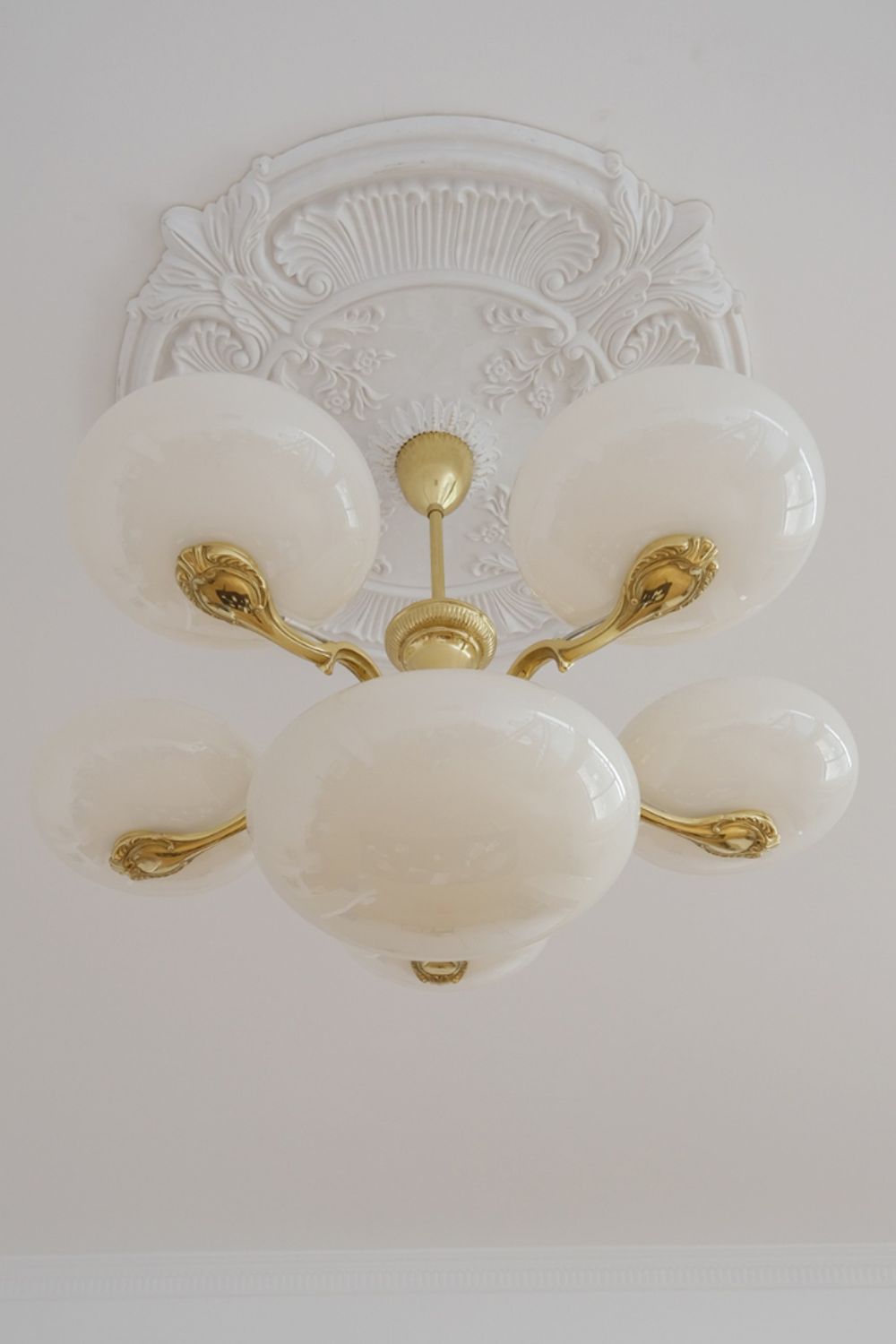 Opal Chandelier - SamuLighting