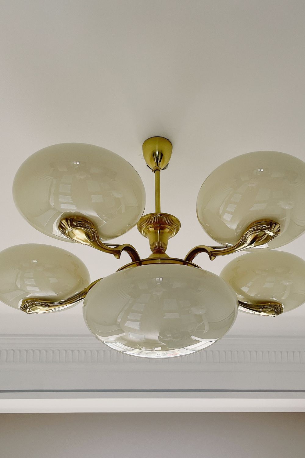 Opal Chandelier - SamuLighting