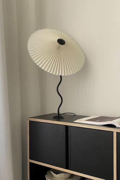 Squiggle Table lamp - SamuLighting