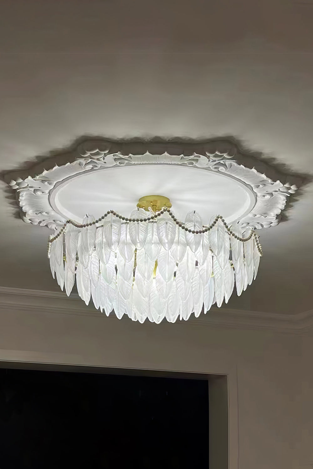 Texture Glass Leaf Chandelier - SamuLighting