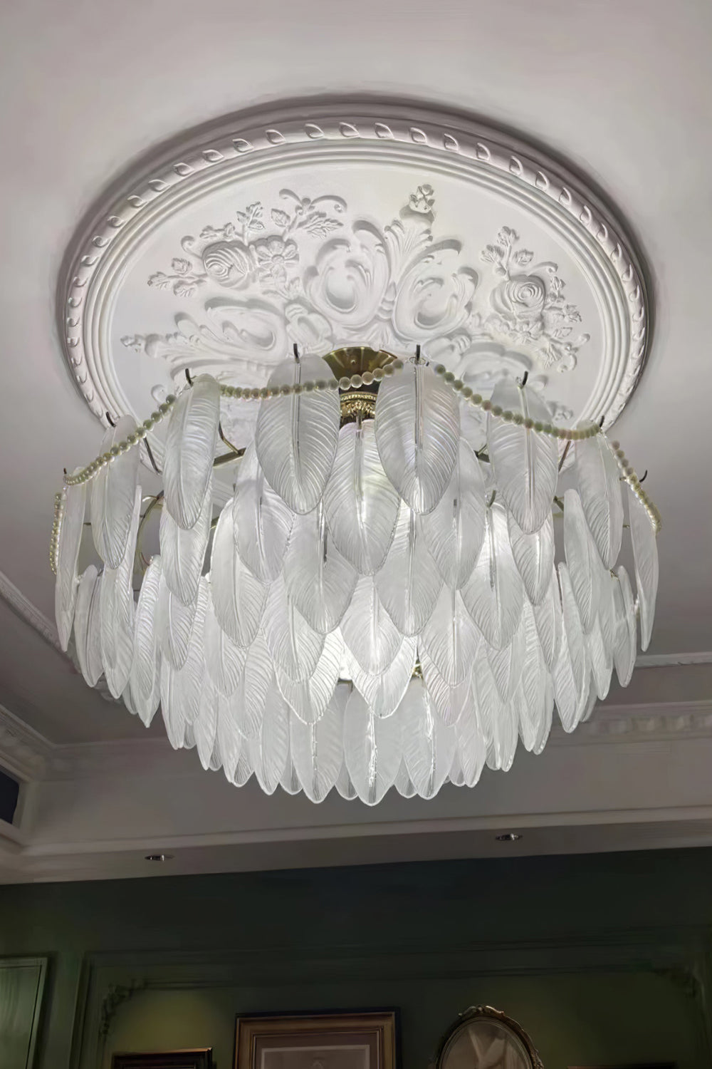 Texture Glass Leaf Chandelier - SamuLighting