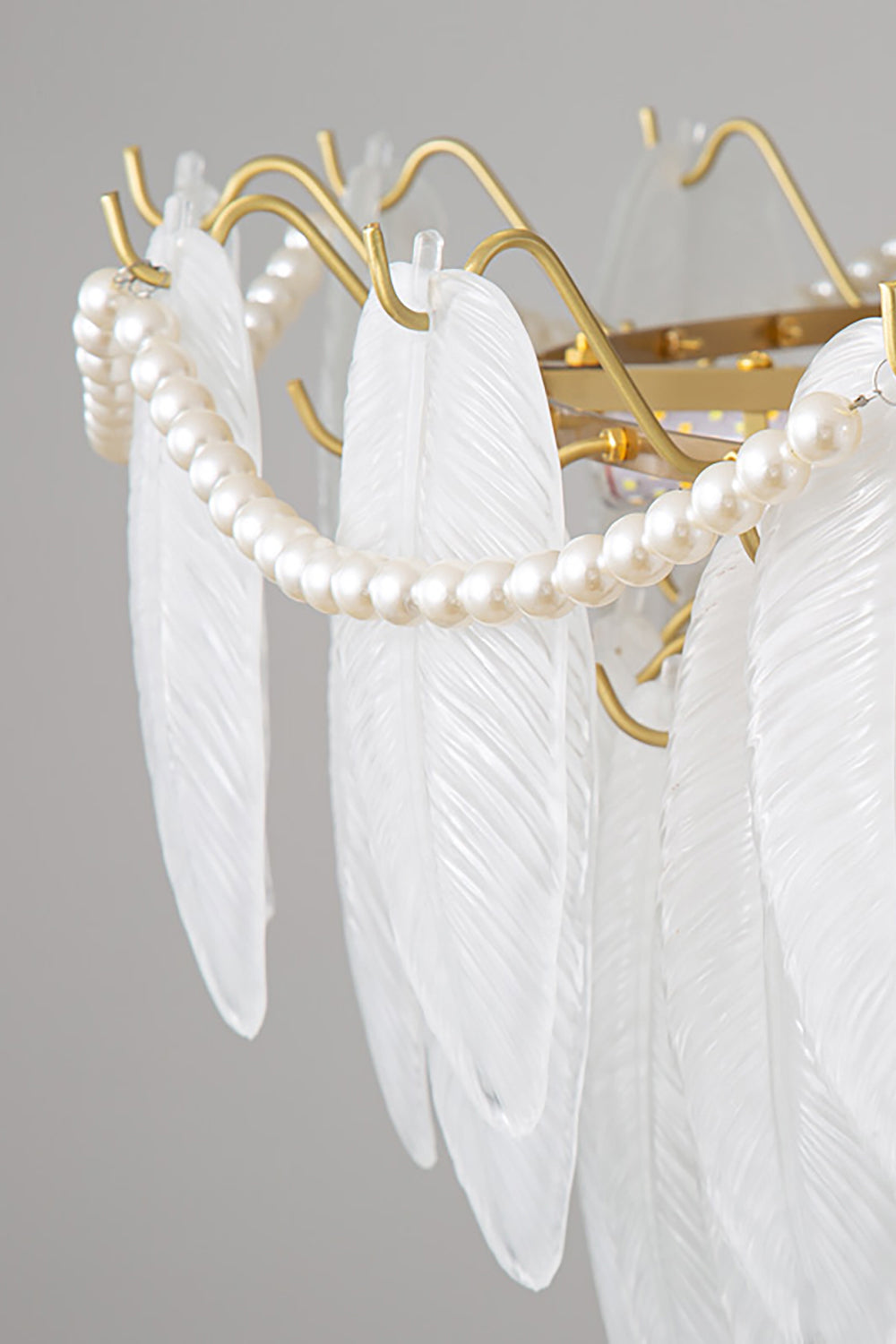 Texture Glass Leaf Chandelier - SamuLighting