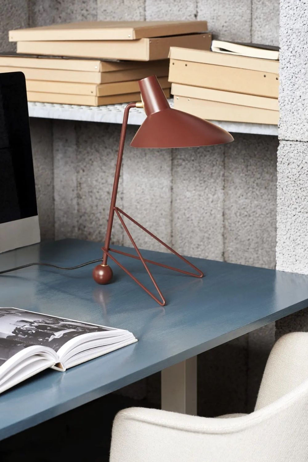 Tripod HM9 Table Lamp - SamuLighting