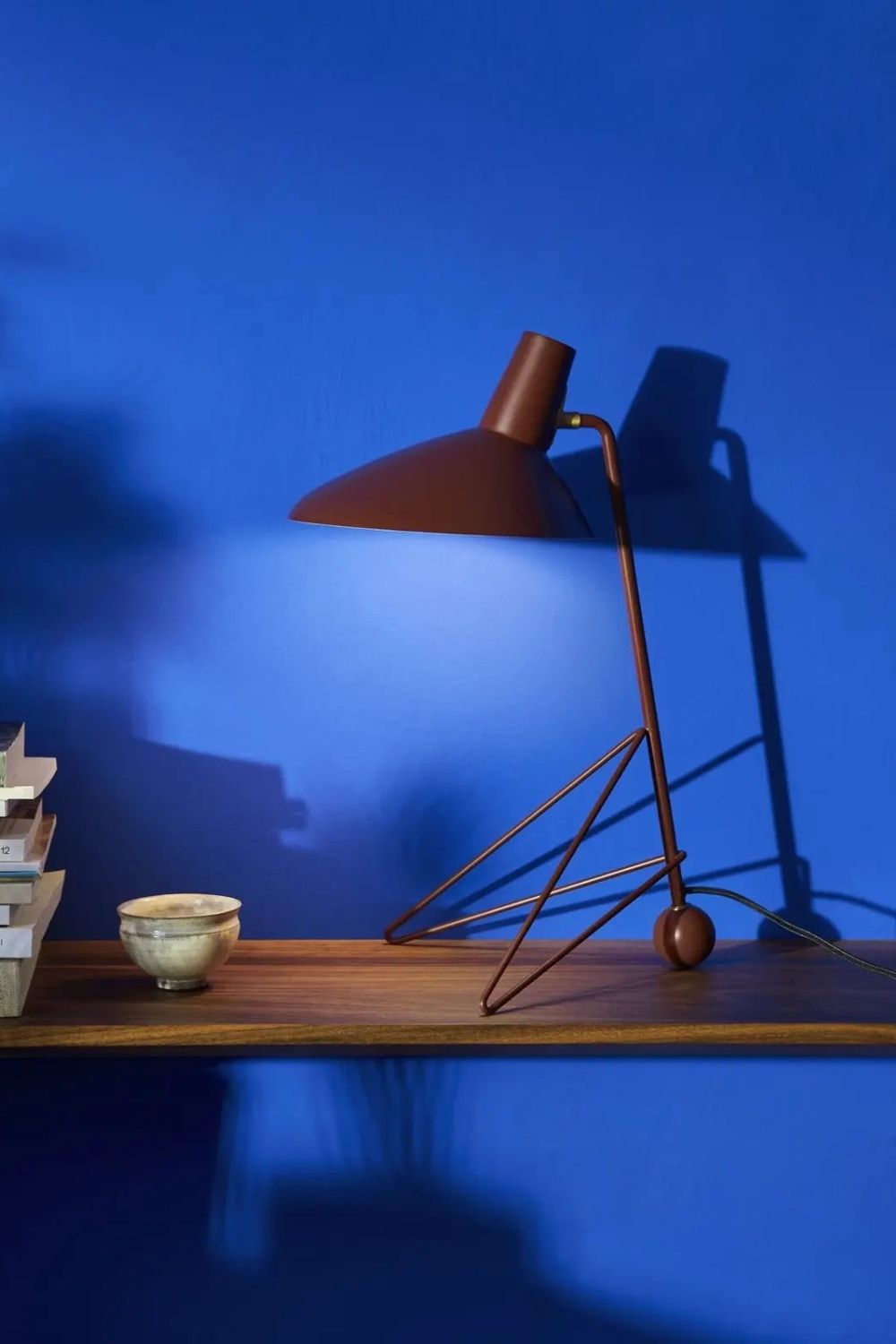 Tripod HM9 Table Lamp - SamuLighting