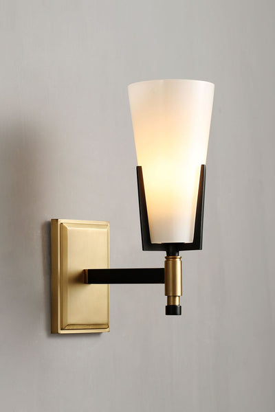 Upton Wall Lamp - SamuLighting