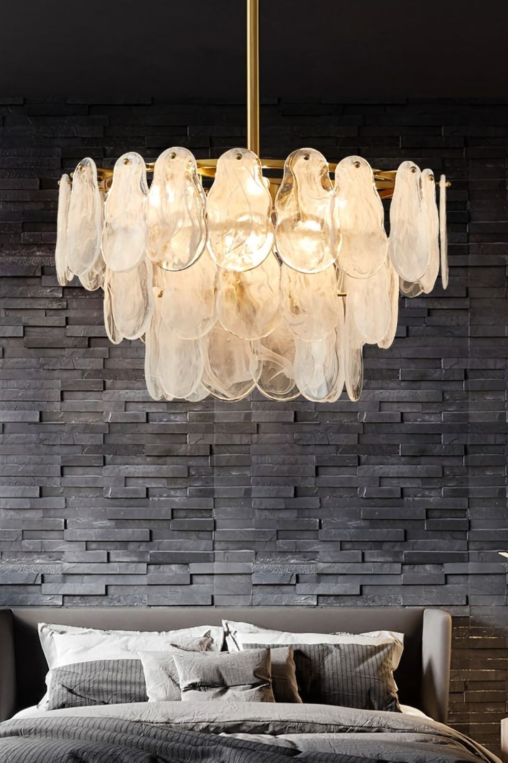 Valentino chandelier - SamuLighting