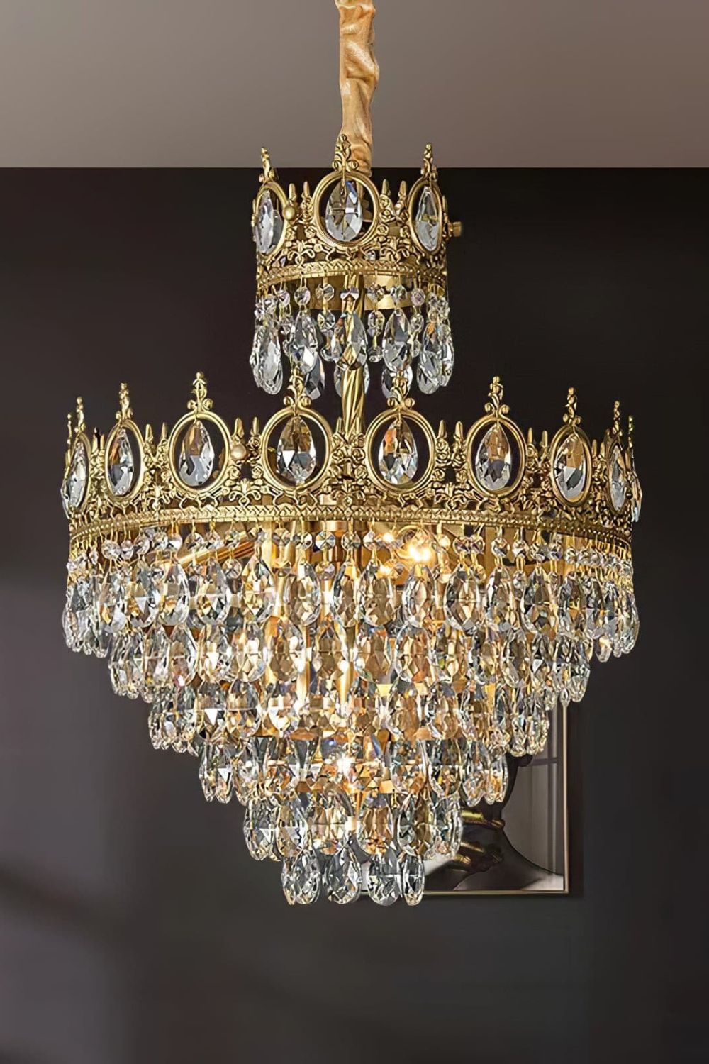 Vintage Crystal Chandeliers – SamuLighting
