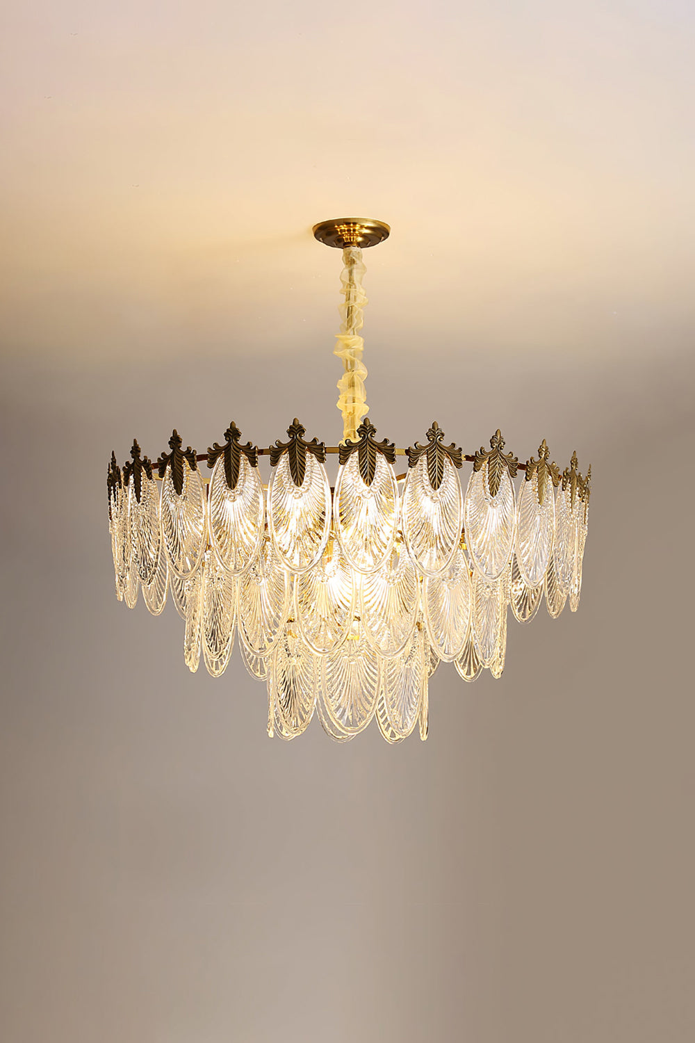 Vintage Crystal Leaf Chandelier - SamuLighting