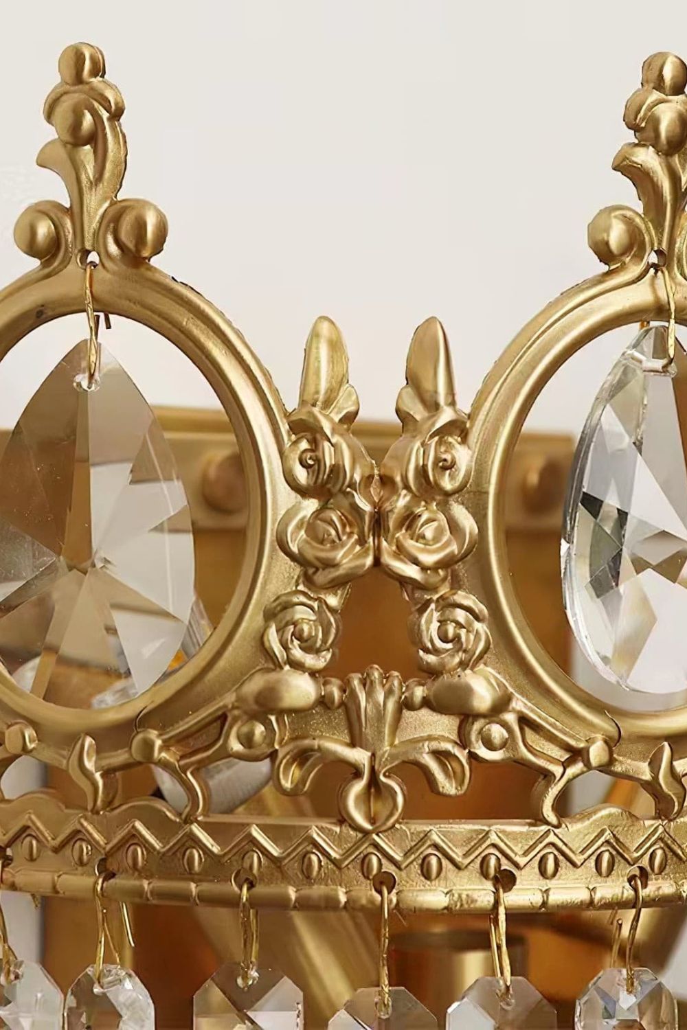 Vintage Crystal Sconce - SamuLighting