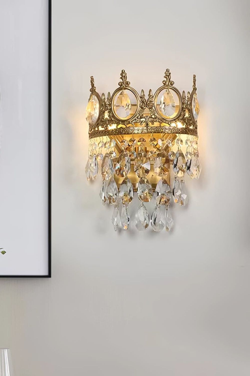 Vintage Crystal Sconce - SamuLighting