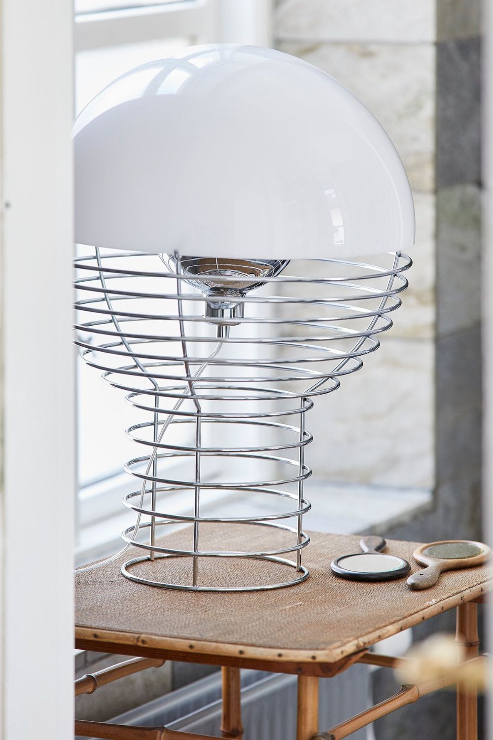 Wire Table Lamp - SamuLighting