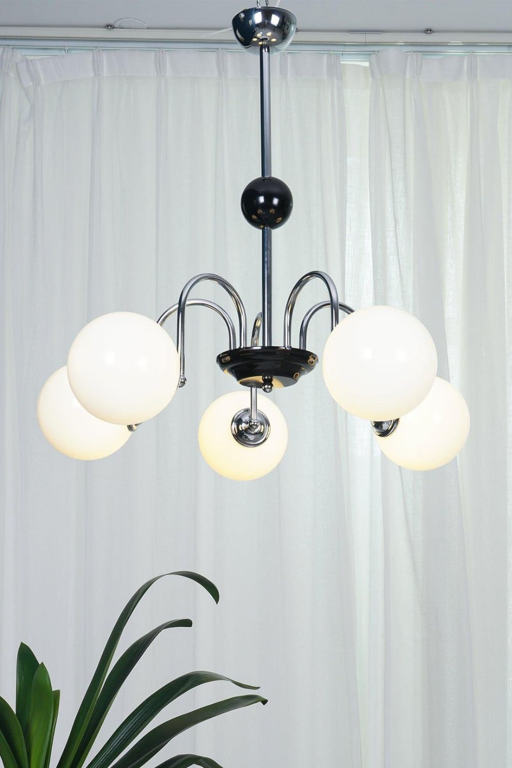 Yisu Chandelier - SamuLighting